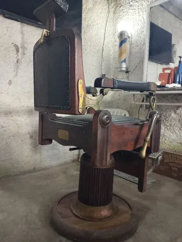 Cadeira de barbeiro ?