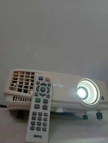 Projetor BENQ hdmi