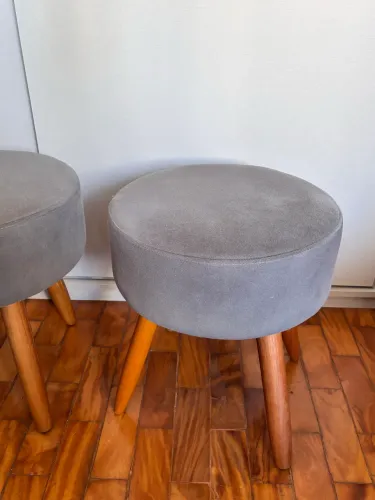 Banquetas redondas cinza 