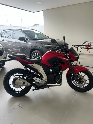 Fazer 250 VENDO ou TROCO em biz