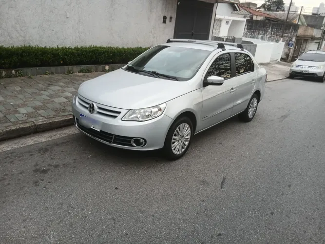 Volkswagen Voyage Comf/highli. 1.6 MI T.flex 8V 4P 2011