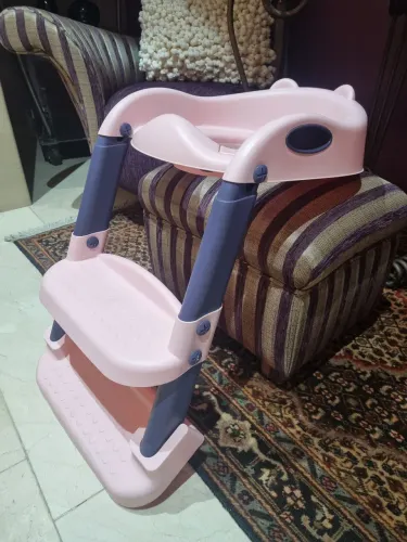 Redutor sanitário infantil