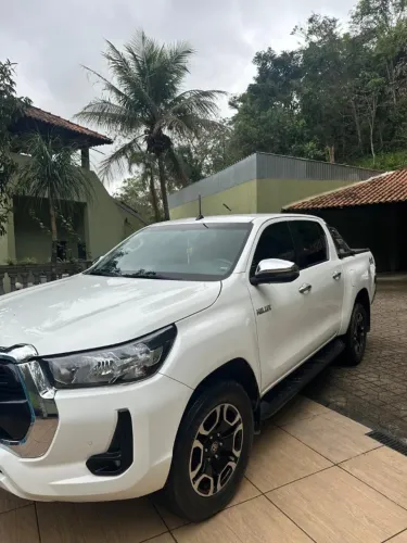 Toyota Hilux CD SRV 4X4 2.8 TDI Diesel Aut. 2024