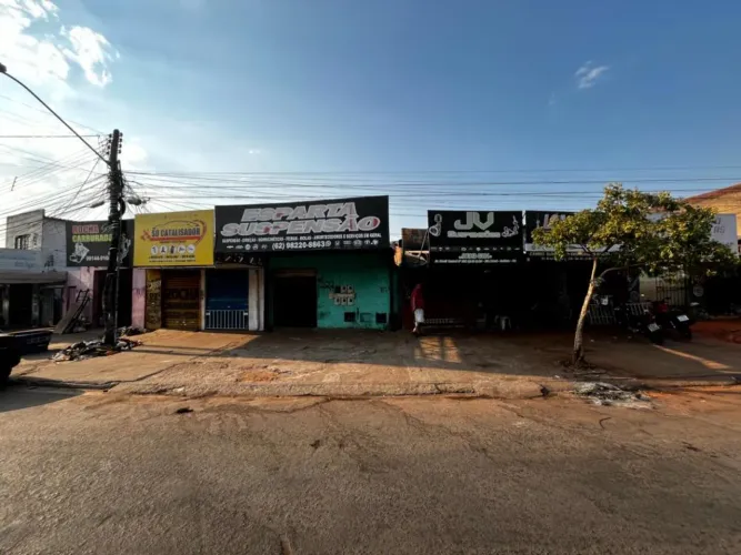 Loja 4 - Av. Brasil Central - Vila Mauá