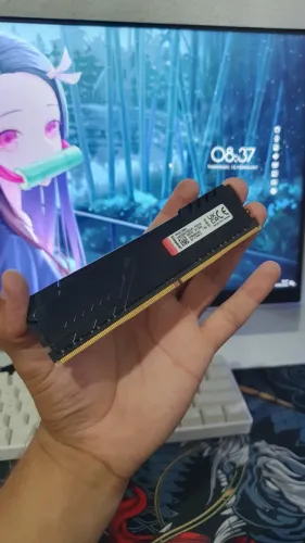 Memória Kingston Fury 8GB 3000Mhz - Aceito cartão e entrego