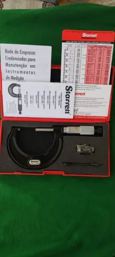 Micrômetro Externo com Capacidade de 0 - 25mm - Resolução de 0,001mm e Exatidão de ±0,002m