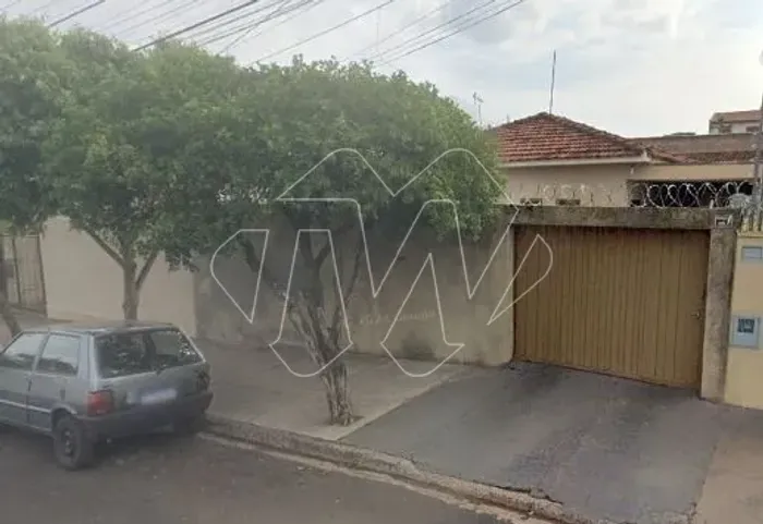 Venda de Casas / Padrão na cidade de Araraquara