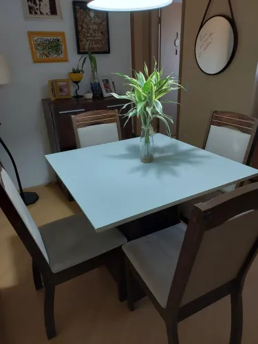 Sala de jantar 4 lugares
