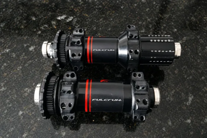 KIT Cubos Fulcrum Red Zone + Cassete SRAM Eagle 12 V- 11-50t- Revisados