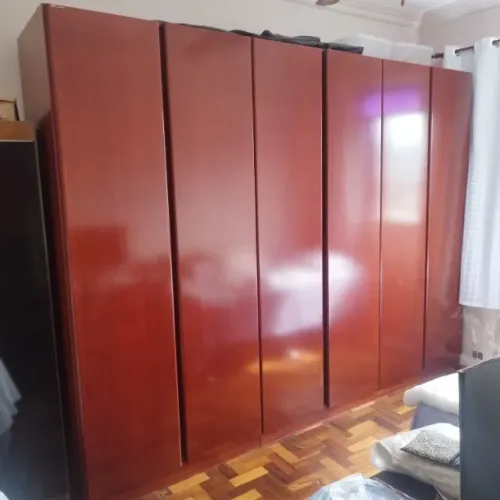 Armário Rudnick casal 6 portas