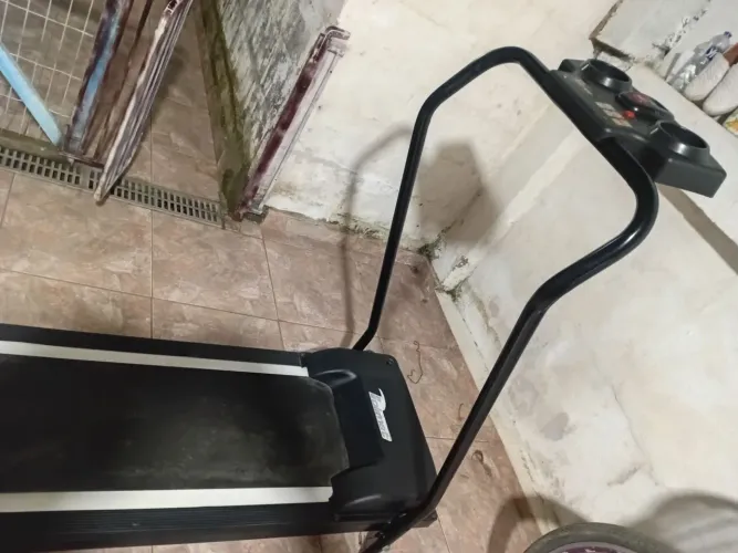 Vendo esteira EP 1100