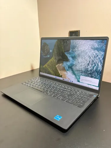 Notebook Dell i3 12gen 120u + SSD + 8gb ddr4 RAM | Rápido e Revisado