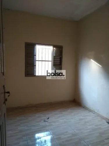 Casa para aluguel com 80 m² e 4 quartos em Jardim Nova Esperança, Bauru - SP