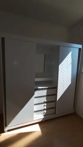 Guarda roupa USADO INCLUSO ENTREGA E MONTAGEM 