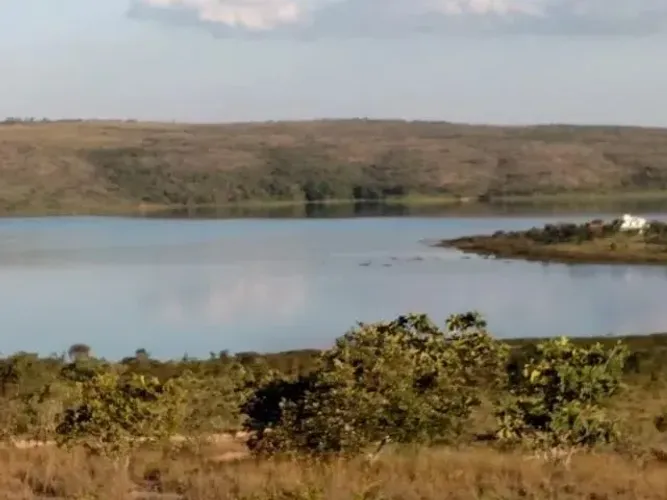 Lote em Condomínio Fechado para Venda em Pompéu, Aeroporto