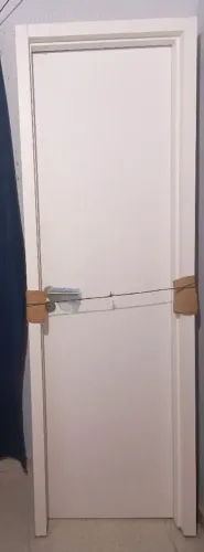Porta de banheiro 60× 210 aceito cartão tá completa só pegar e instalar