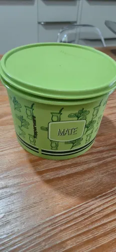 Caixa para erva mate/chamarão.Tupperware