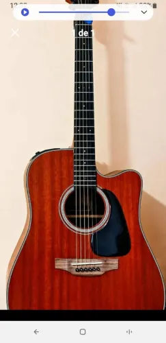 Violao takamine