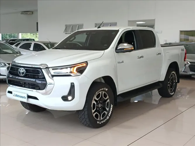 Toyota Hilux CD SRX 4X4 2.8 TDI 16V Diesel Aut. 2023