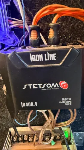 VENDO CAIXA DE SOM AUTOMOTIVO COMPLETA