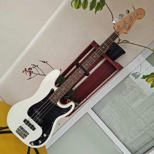 Squier Affinity Precision Bass PJ Olympic White<br>