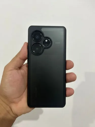 Realme GT6 512GB 16Ram
