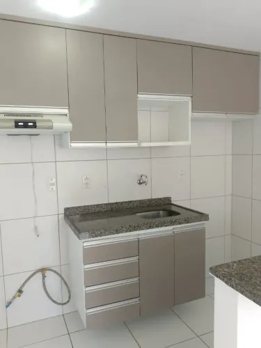 Alugo apartamento