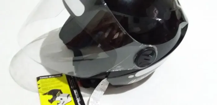 Capacete