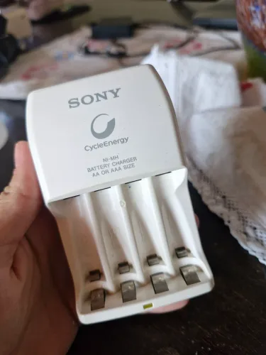 Carregador pilha sony original Ni-MH BCG-34HLD