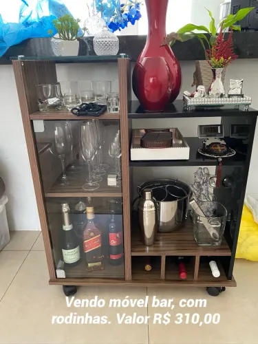 Móvel bar com rodinhas! 