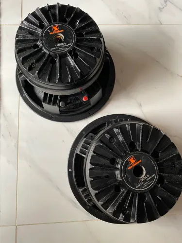Alto falantes 12 pol bobina 4 ohms JBL MB 4.0