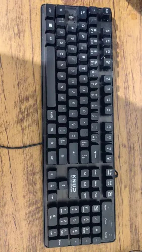 Teclado semi mecânico com RGB