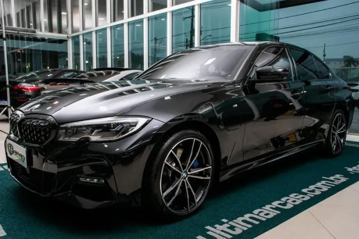 BMW 330E M Sport 2.0 Turbo Híbrido AU 2021