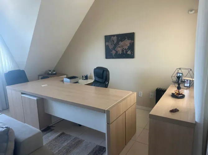 Mesa de Escritório em L