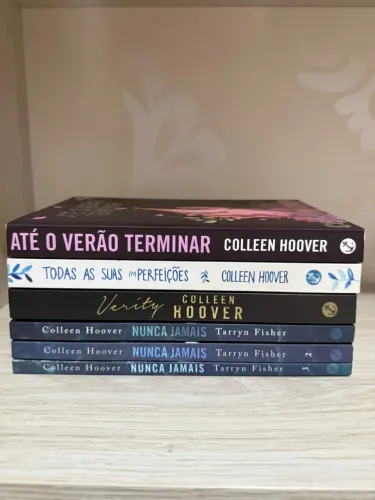 Livros Colleen Hoover