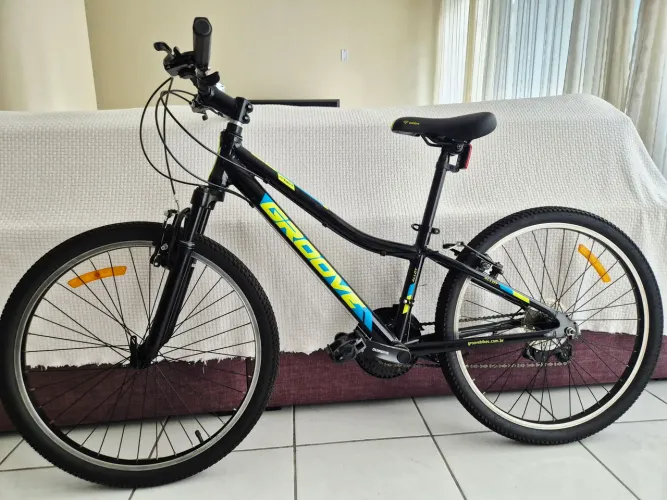 Bicicleta Mountain Bike Groove (Alumínio) - Componentes Shimano - Excelente Estado