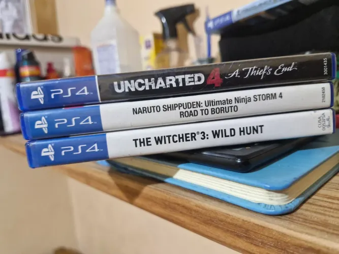 4 jogos ps4 R$120
