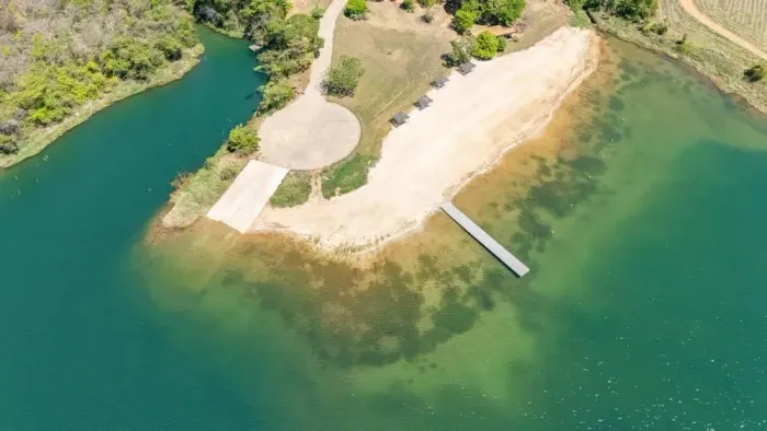 Terreno de 747,75 m² no Reserva Fazenda Canoa em Silvânia GO