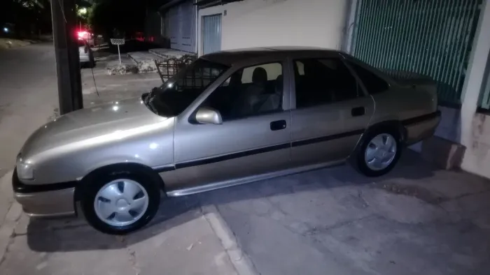 Chevrolet Vectra GSI 2.0 16V (modelo Antigo) 1994