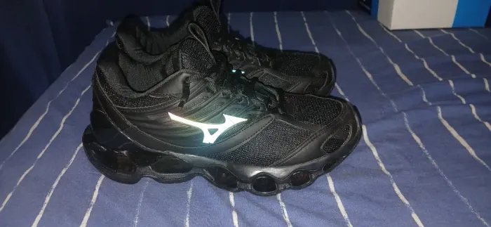 Vendo tenis mizuno 