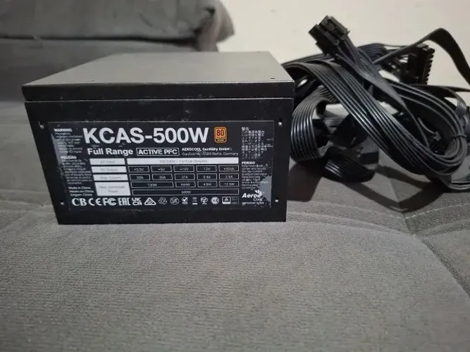 Fonte Atx KCAS AEROCOOL 500W 80 Plus Bronze - Defeito