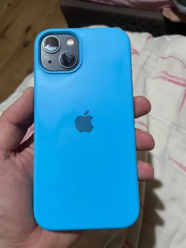 iPhone 13 azul