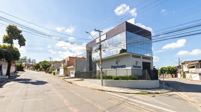 Imóvel para aluguel possui 335 metros quadrados em Vila Nova Bonsucesso - Guarulhos - SP
