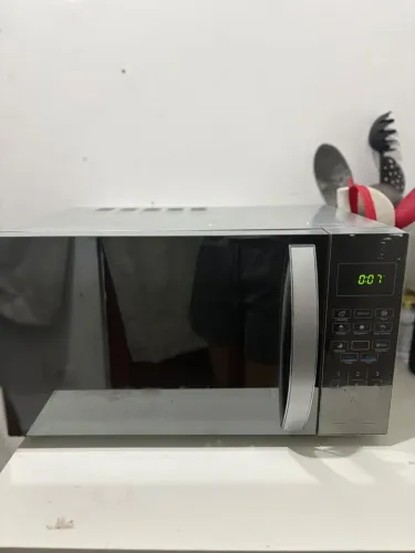 Microondas semi novo