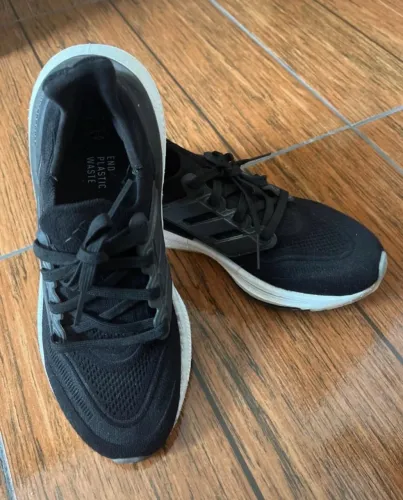 Tênis Adidas Ultraboost 37