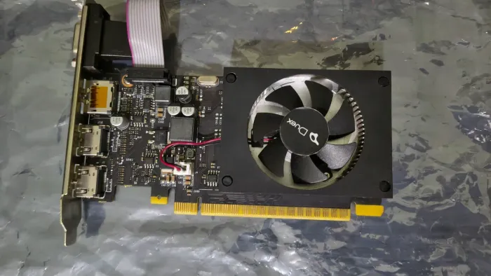 Placa de video gt730 4g