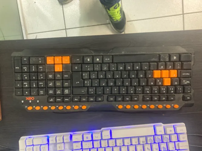 TECLADO GAMER OEX