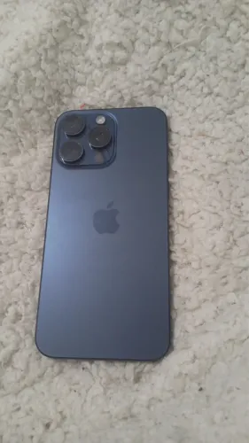 Vende-se iPhone 15 pro max 256gb
