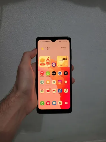 A71 128GB/6GB