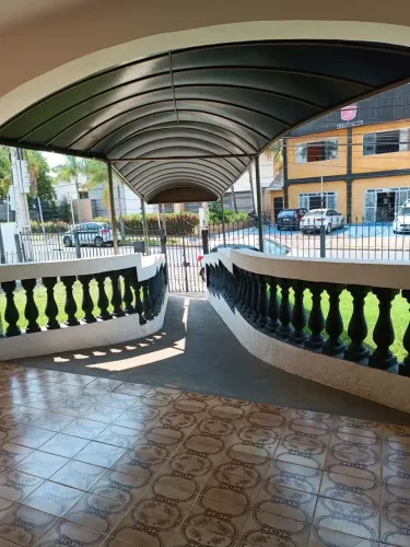 Casa comercial 1200 metros